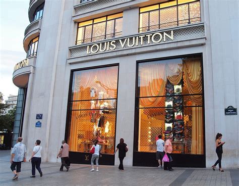 are louis vuitton purses cheaper in paris|louis vuitton paris store website.